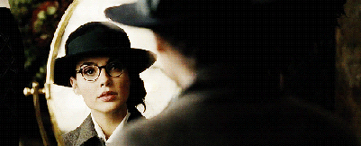 Wonder Woman - Glasses.gif